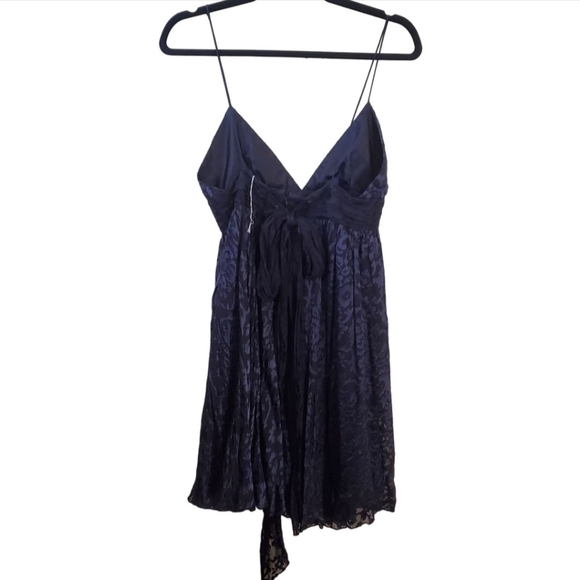 Milly of New York Silk Blend Floral Burnout Spaghetti Strap Dress Size 4 - Picture 3 of 10